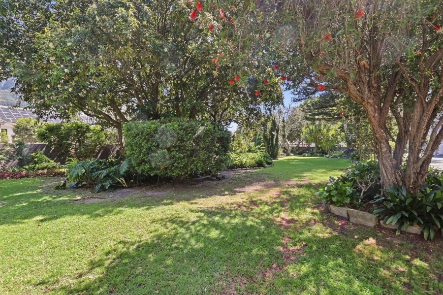1 Bedroom Property for Sale in Rondebosch Village Western Cape